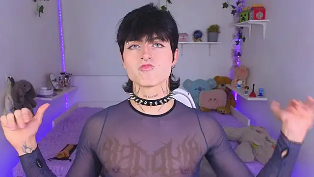 Baby Xian online show from 11-27-25, 05:42