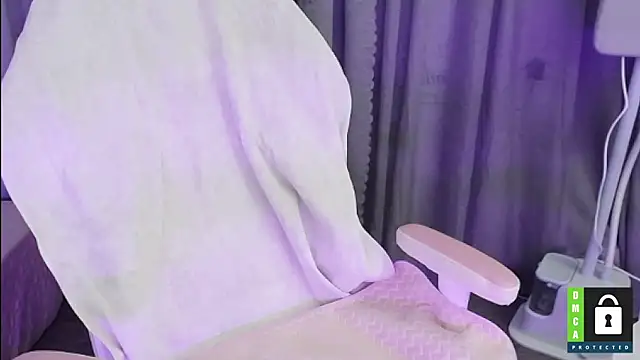 San   San online show from 01-13-25, 06:49