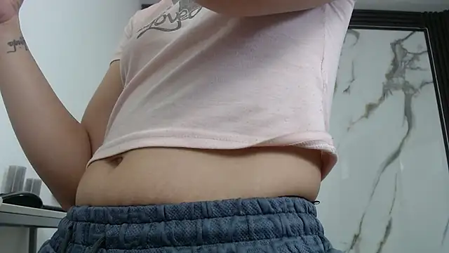 Lindsey8 online show from 04-06-26, 12:17