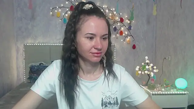 KaraCriegs online show from 04-02-26, 06:05