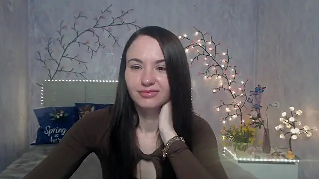 KaraCriegs online show from 04-20-26, 05:26