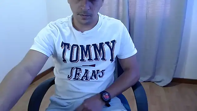 Snapshot of Bamban1419_ chatting on 10-02-25, 03:41 Bamban1419 online show from 10-02-25, 03:41