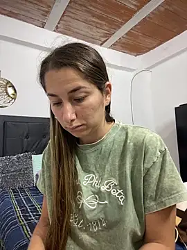 Iris love18 online show from 03-04-25, 11:51