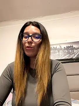 NadiraNoor online show from 10-11-25, 10:30