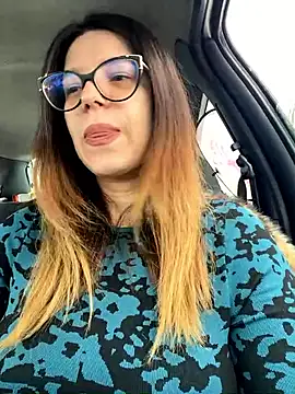 Snapshot of NadiraNoor chatting on 01-08-26, 10:06 NadiraNoor online show from 01-08-26, 10:06