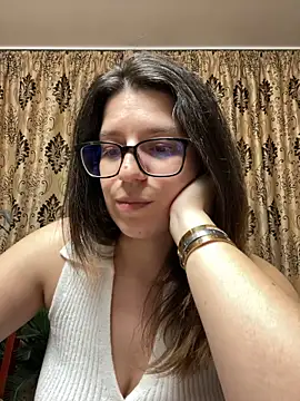 NadiraNoor online show from 04-10-26, 11:20