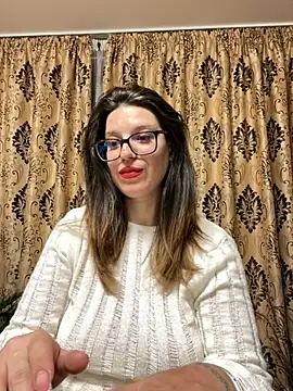 NadiraNoor online show from 04-28-26, 09:09