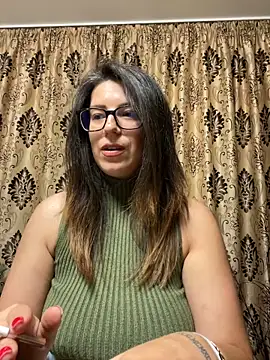 Snapshot of NadiraNoor chatting on 05-31-26, 08:32 NadiraNoor online show from 05-31-26, 08:32
