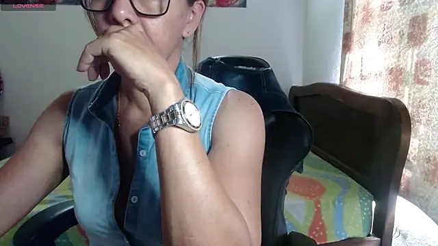 Snapshot of horny_paty chatting on 04-29-26, 07:09 horny paty online show from 04-29-26, 07:09