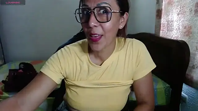 Snapshot of horny_paty chatting on 05-07-26, 07:19 horny paty online show from 05-07-26, 07:19