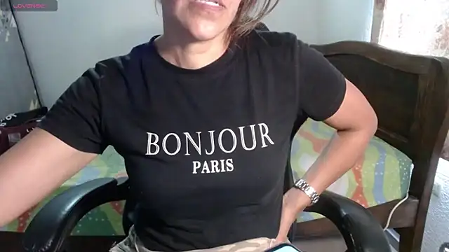 Snapshot of horny_paty chatting on 05-15-26, 07:54 horny paty online show from 05-15-26, 07:54
