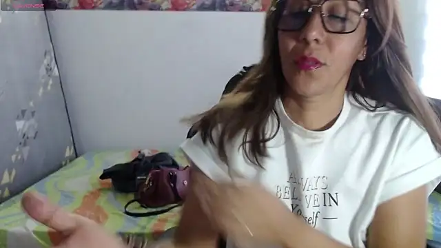 Snapshot of horny_paty chatting on 05-24-26, 11:26 horny paty online show from 05-24-26, 11:26