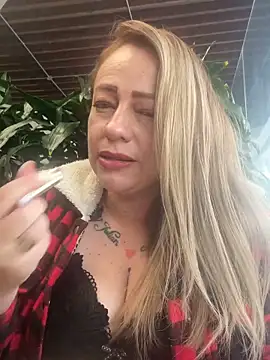 Chanel 87xxx online show from 04-15-26, 08:53