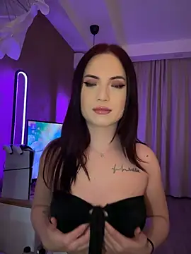 Snapshot of AvaGianna chatting on 02-12-25, 05:16 AvaGianna online show from 02-12-25, 05:16