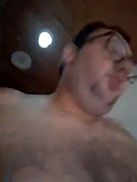 Javier bear online show from 09-09-25, 08:36