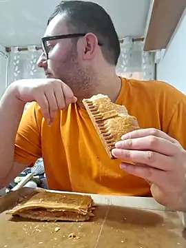 Javier bear online show from 04-11-26, 10:14