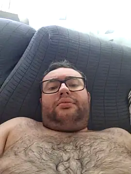 Snapshot of Javier_bear chatting on 06-27-26, 01:17 Javier bear online show from 06-27-26, 01:17