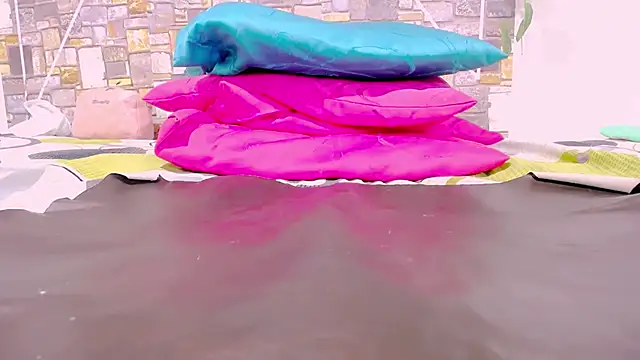 MaidenGame online show from 03-11-26, 03:51