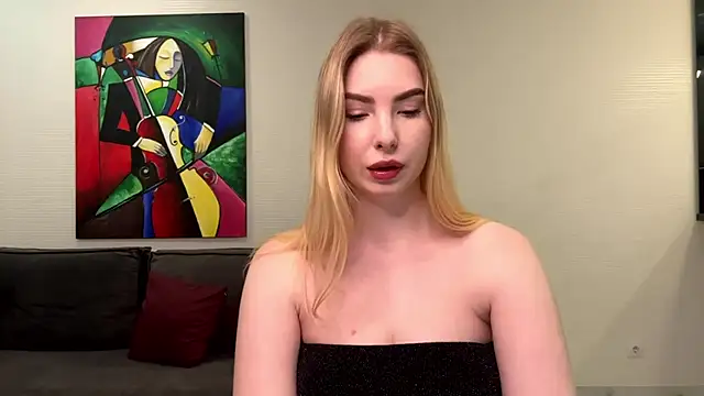 Snapshot of DannaCelisss chatting on 12-16-24, 09:09 DannaCelisss online show from 12-16-24, 09:09