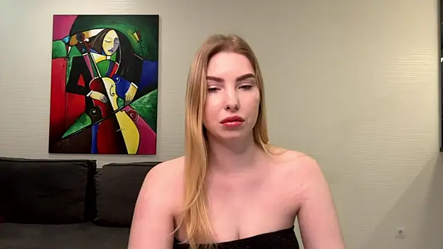 Snapshot of DannaCelisss chatting on 12-17-24, 12:12 DannaCelisss online show from 12-17-24, 12:12