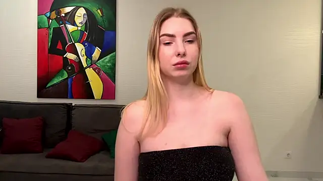 Snapshot of DannaCelisss chatting on 12-18-24, 12:32 DannaCelisss online show from 12-18-24, 12:32