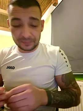 Zoltanioan26 online show from 01-07-26, 10:51