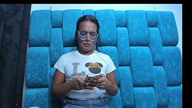 Snapshot of monsterdick_22cm chatting on 03-08-25, 01:06 monsterdick 22cm online show from 03-08-25, 01:06