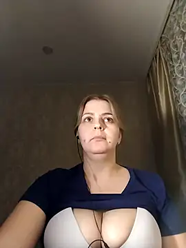 Lady nice cat online show from 02-06-25, 11:43