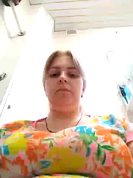 Lady nice cat online show from 02-13-25, 10:34