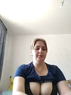 Lady nice cat online show from 03-07-25, 04:35