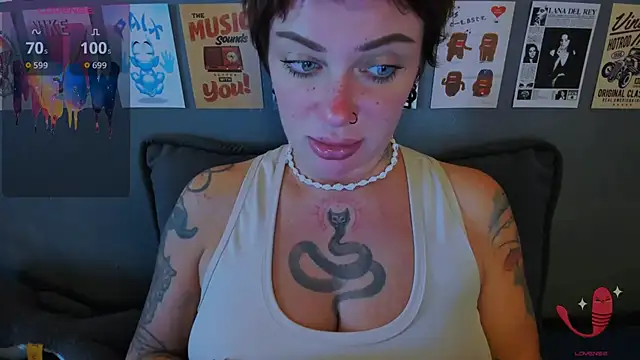 EllieOz online show from 07-05-26, 03:41