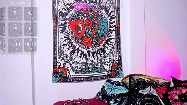 Snapshot of Marinnett11 chatting on 02-27-25, 01:49 Marinnett11 online show from 02-27-25, 01:49