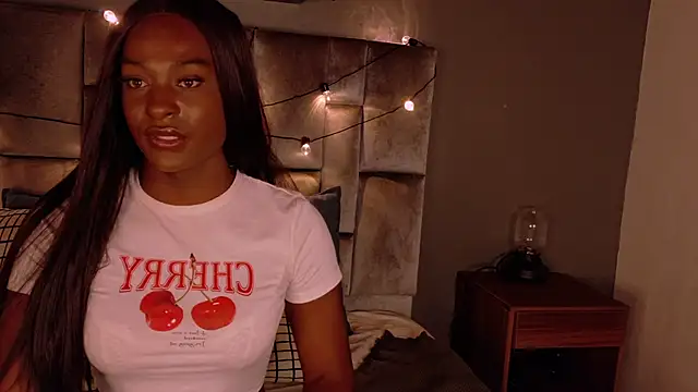 nahomi campbell online show from 03-10-26, 07:30