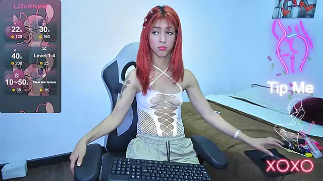 Snapshot of Tatis_Blux chatting on 03-21-25, 03:24 Tatis Blux online show from 03-21-25, 03:24