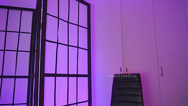 roselinedior online show from 04-21-26, 02:12