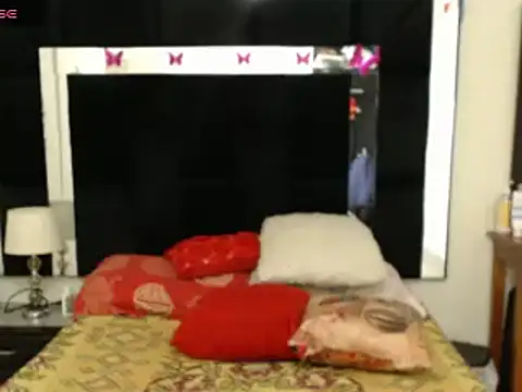 Snapshot of CATRINA-83 chatting on 02-06-25, 08:23 CATRINA-83 online show from 02-06-25, 08:23