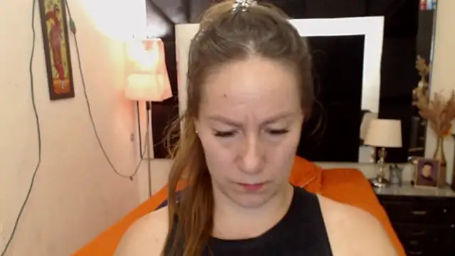 Snapshot of CATRINA-83 chatting on 10-24-25, 11:12 CATRINA-83 online show from 10-24-25, 11:12