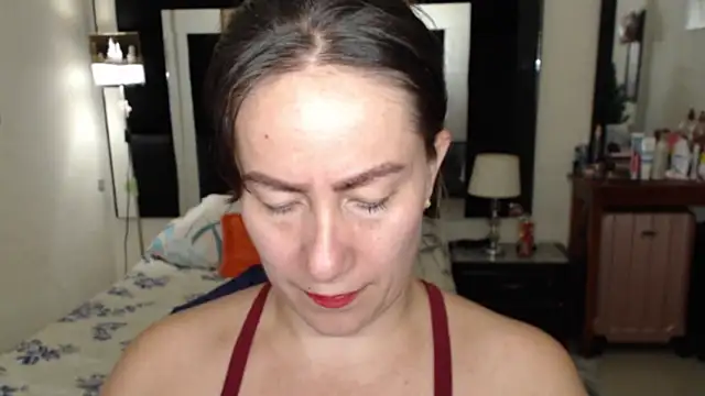 Snapshot of CATRINA-83 chatting on 11-28-25, 12:35 CATRINA-83 online show from 11-28-25, 12:35