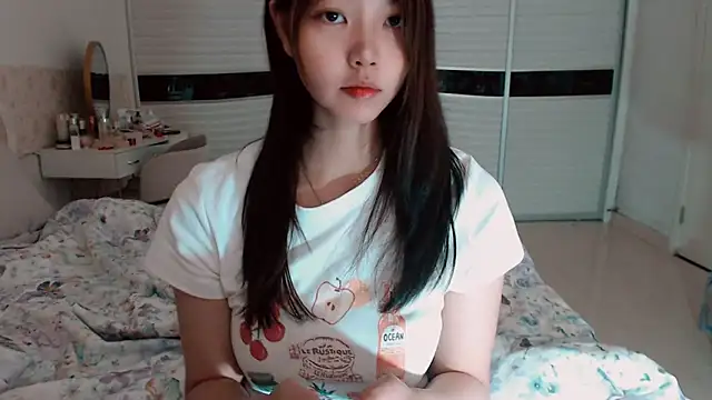 -Lucky Girl online show from 06-04-26, 01:22