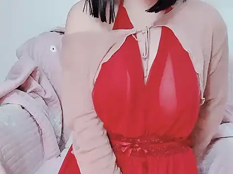 Snapshot of Bella_Babi chatting on 01-05-25, 03:43 Bella Babi online show from 01-05-25, 03:43