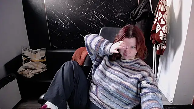 littleviki7 online show from 11-13-25, 08:13