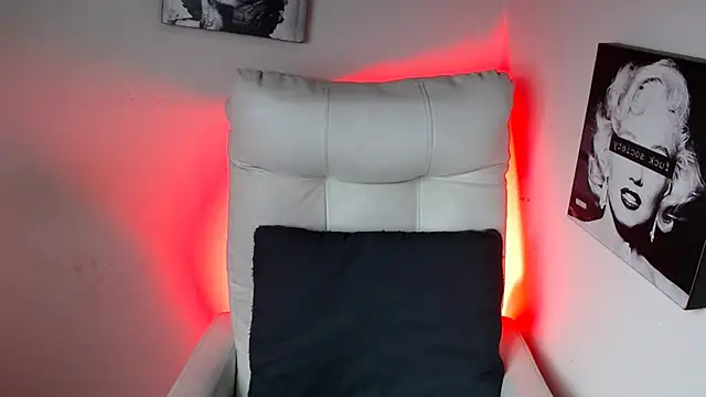 SamanthaRoldaan online show from 02-01-25, 05:26