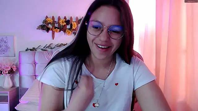 SamanthaRoldaan online show from 09-16-25, 04:30