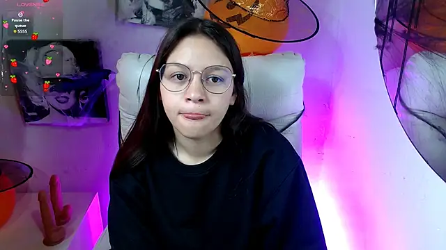 SamanthaRoldaan online show from 10-21-25, 02:29