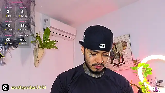 JordanSmiith  online show from 10-27-25, 08:02