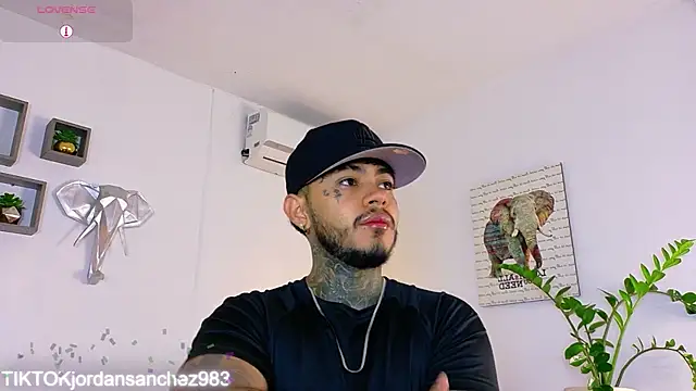 JordanSmiith  online show from 02-15-26, 02:25