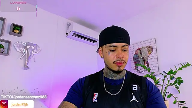 JordanSmiith  online show from 05-20-26, 08:59
