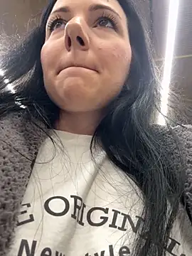 naughty lucifer online show from 11-12-25, 12:05