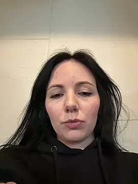 Snapshot of naughty_lucifer chatting on 02-25-26, 01:43 naughty lucifer online show from 02-25-26, 01:43