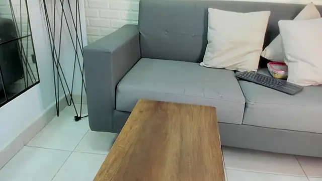 Snapshot of tatijara chatting on 11-29-25, 07:39 tatijara online show from 11-29-25, 07:39